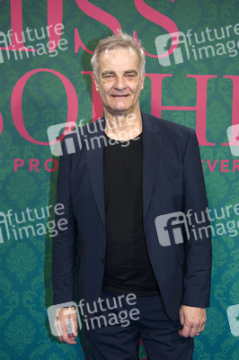 Serienpremiere 'Miss Sophie - Same Procedure as Every Year' in Berlin