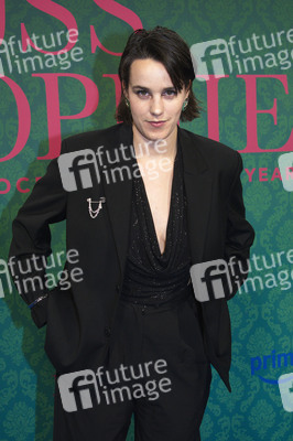 Serienpremiere 'Miss Sophie - Same Procedure as Every Year' in Berlin