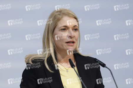 Inbetriebnahme der neuen Ahrtalbahn