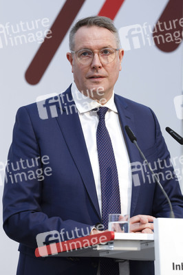 Inbetriebnahme der neuen Ahrtalbahn