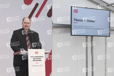 Inbetriebnahme der neuen Ahrtalbahn