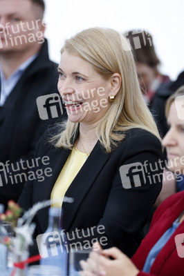 Inbetriebnahme der neuen Ahrtalbahn