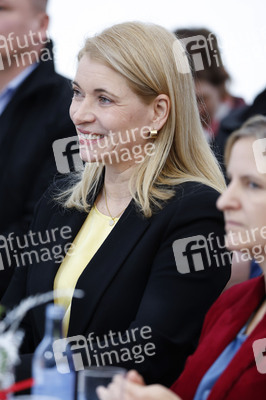 Inbetriebnahme der neuen Ahrtalbahn