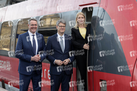 Inbetriebnahme der neuen Ahrtalbahn