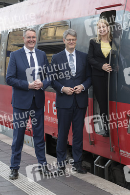 Inbetriebnahme der neuen Ahrtalbahn