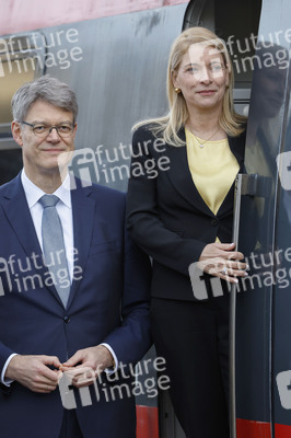 Inbetriebnahme der neuen Ahrtalbahn