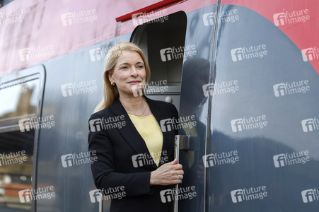 Inbetriebnahme der neuen Ahrtalbahn