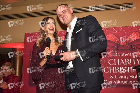 Cathy's Charity Christmas in München