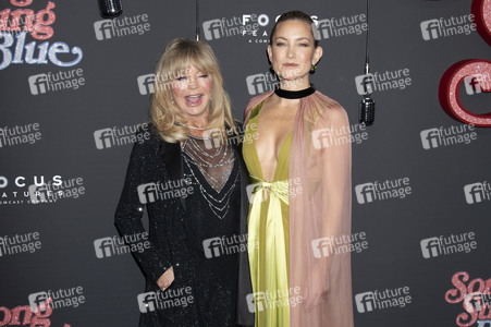 Filmpremiere 'Song Sung Blue' in New York