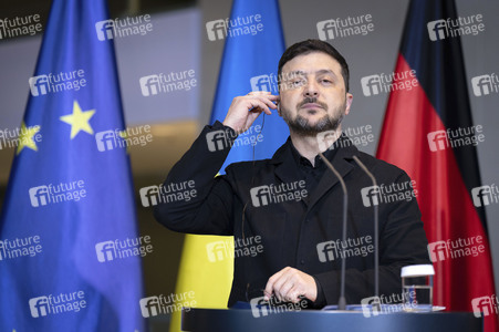 Pressestatement von Selenskyj und Merz zum Ukraine-Gipfel in Berlin