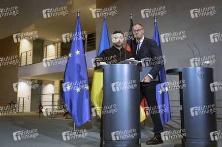 Pressestatement von Selenskyj und Merz zum Ukraine-Gipfel in Berlin