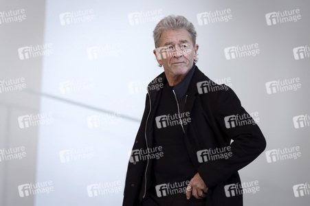 Pressestatment mit Wolfram Weimer nach dem Treffen mit Musikerinnen und Musikern im Kanzleramt in Berlin