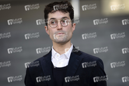 Pressestatment mit Wolfram Weimer nach dem Treffen mit Musikerinnen und Musikern im Kanzleramt in Berlin