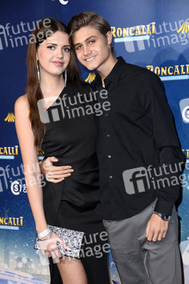 Premiere des 21. Original Roncalli Weihnachtscircus 2025 in Berlin