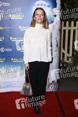 Premiere des 21. Original Roncalli Weihnachtscircus 2025 in Berlin