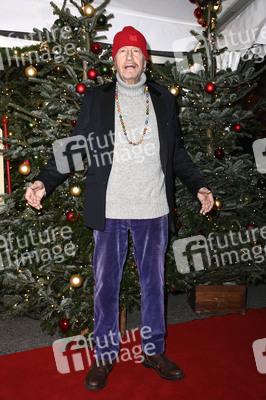 Premiere des 21. Original Roncalli Weihnachtscircus 2025 in Berlin