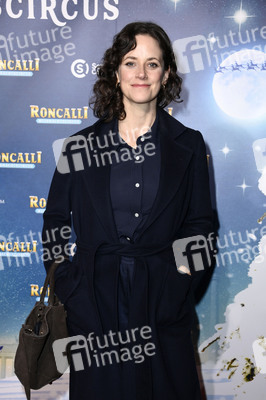 Premiere des 21. Original Roncalli Weihnachtscircus 2025 in Berlin