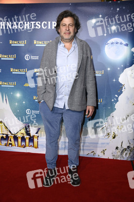 Premiere des 21. Original Roncalli Weihnachtscircus 2025 in Berlin