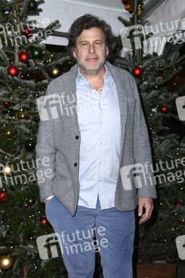 Premiere des 21. Original Roncalli Weihnachtscircus 2025 in Berlin