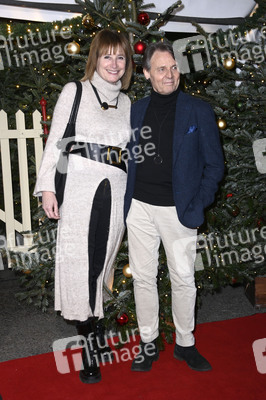 Premiere des 21. Original Roncalli Weihnachtscircus 2025 in Berlin