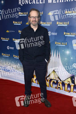 Premiere des 21. Original Roncalli Weihnachtscircus 2025 in Berlin