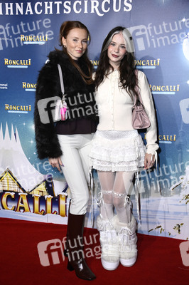 Premiere des 21. Original Roncalli Weihnachtscircus 2025 in Berlin