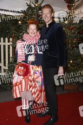 Premiere des 21. Original Roncalli Weihnachtscircus 2025 in Berlin