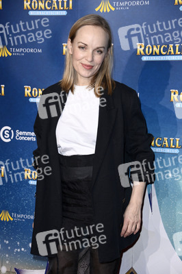 Premiere des 21. Original Roncalli Weihnachtscircus 2025 in Berlin