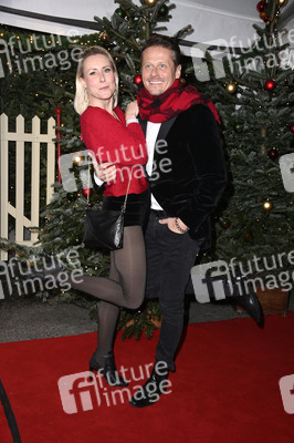 Premiere des 21. Original Roncalli Weihnachtscircus 2025 in Berlin