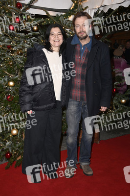 Premiere des 21. Original Roncalli Weihnachtscircus 2025 in Berlin