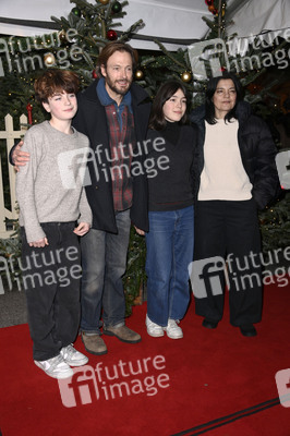 Premiere des 21. Original Roncalli Weihnachtscircus 2025 in Berlin