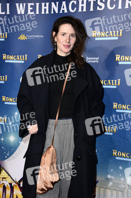 Premiere des 21. Original Roncalli Weihnachtscircus 2025 in Berlin