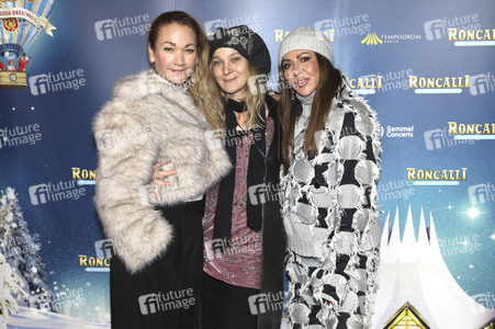 Premiere des 21. Original Roncalli Weihnachtscircus 2025 in Berlin