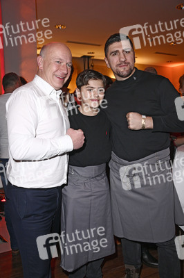 31. Weihnachtsfeier für Obdachlose und Bedürftige 2025 in Berlin