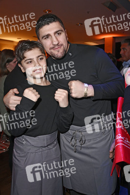 31. Weihnachtsfeier für Obdachlose und Bedürftige 2025 in Berlin