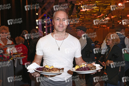 31. Weihnachtsfeier für Obdachlose und Bedürftige 2025 in Berlin