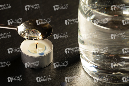 Symbolfoto Zinngießen