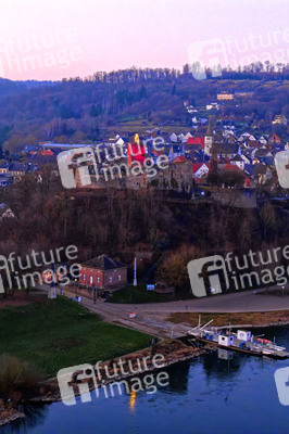 Adventskerze Burgruine Polle