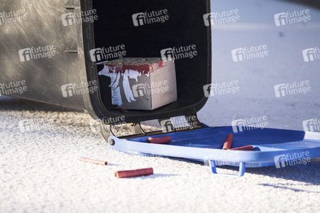 Symbolbild Feuerwerkskörper-Müll