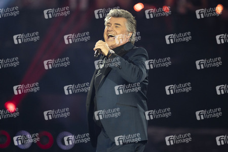 TV-Show 'Silvester-Schlagerbooom 2026 live - Die Wunderlichtershow!' in München