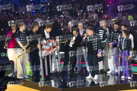 TV-Show 'Silvester-Schlagerbooom 2026 live - Die Wunderlichtershow!' in München