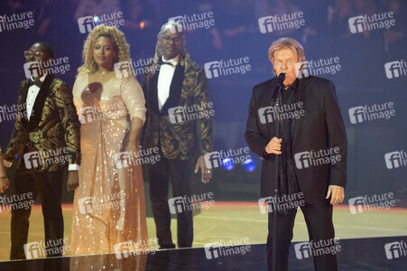 TV-Show 'Silvester-Schlagerbooom 2026 live - Die Wunderlichtershow!' in München