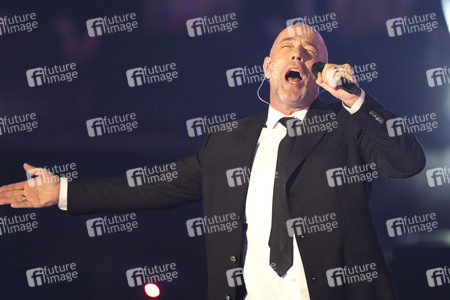 TV-Show 'Silvester-Schlagerbooom 2026 live - Die Wunderlichtershow!' in München