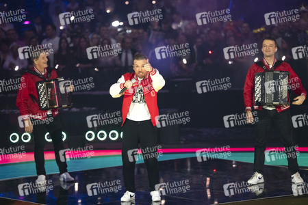 TV-Show 'Silvester-Schlagerbooom 2026 live - Die Wunderlichtershow!' in München