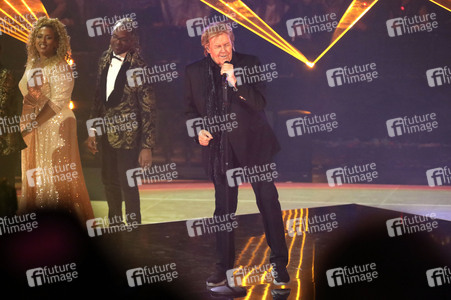 TV-Show 'Silvester-Schlagerbooom 2026 live - Die Wunderlichtershow!' in München