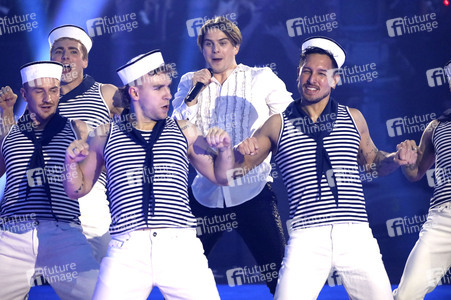 TV-Show 'Silvester-Schlagerbooom 2026 live - Die Wunderlichtershow!' in München