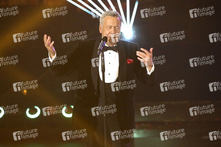 TV-Show 'Silvester-Schlagerbooom 2026 live - Die Wunderlichtershow!' in München