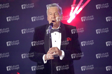 TV-Show 'Silvester-Schlagerbooom 2026 live - Die Wunderlichtershow!' in München