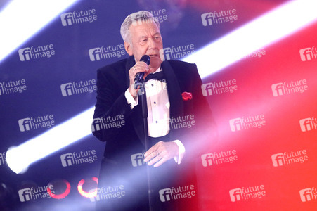 TV-Show 'Silvester-Schlagerbooom 2026 live - Die Wunderlichtershow!' in München