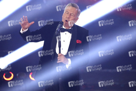 TV-Show 'Silvester-Schlagerbooom 2026 live - Die Wunderlichtershow!' in München